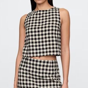 GAP Crop Shell Tank Top